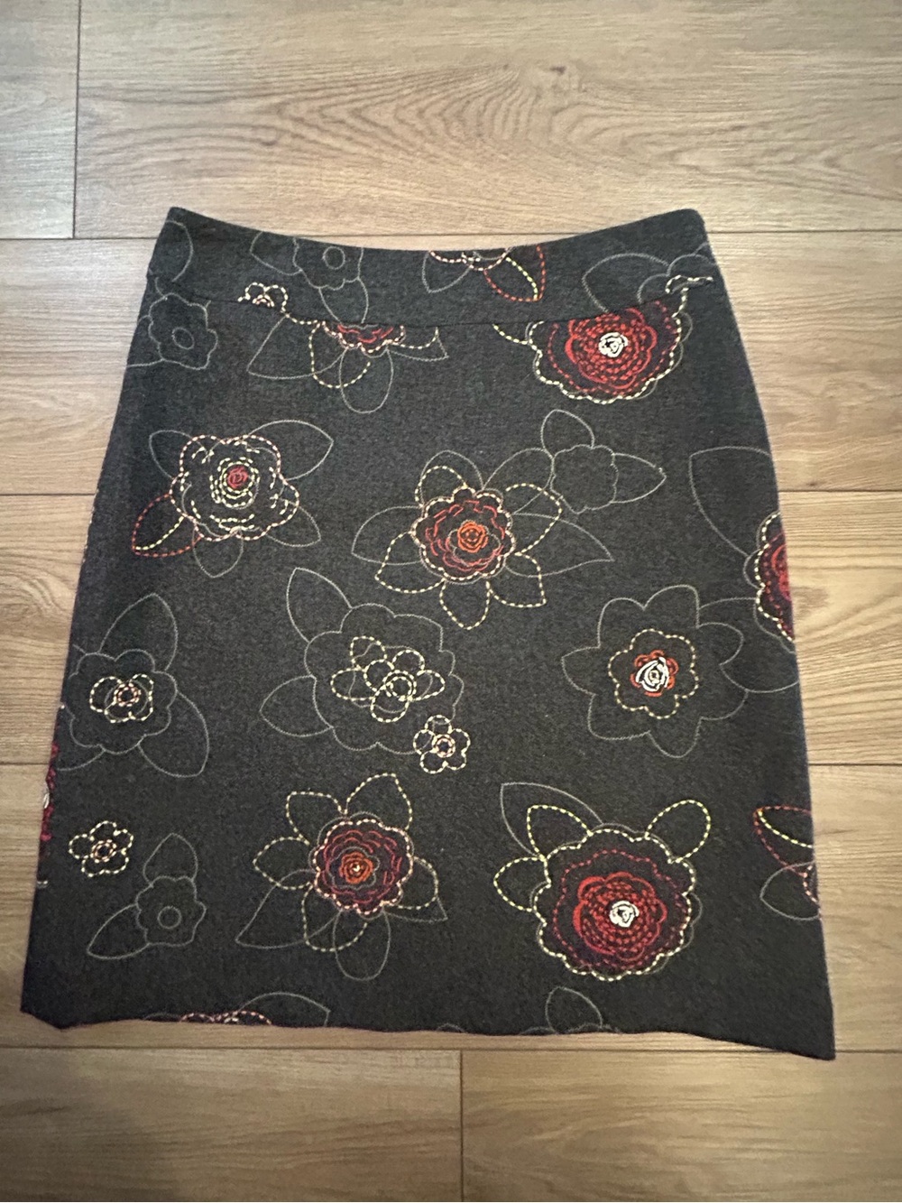 Ann Taylor LOFT Wool-Blend Embroidered Floral Skirt